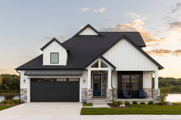 Best Storm Damage Roof Repair  in Massillon, OH